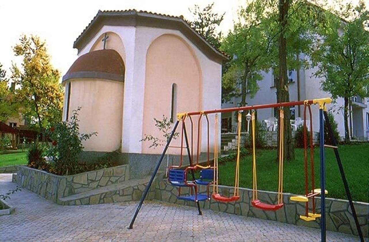 Paradise Hotel Madzharovo Exterior foto