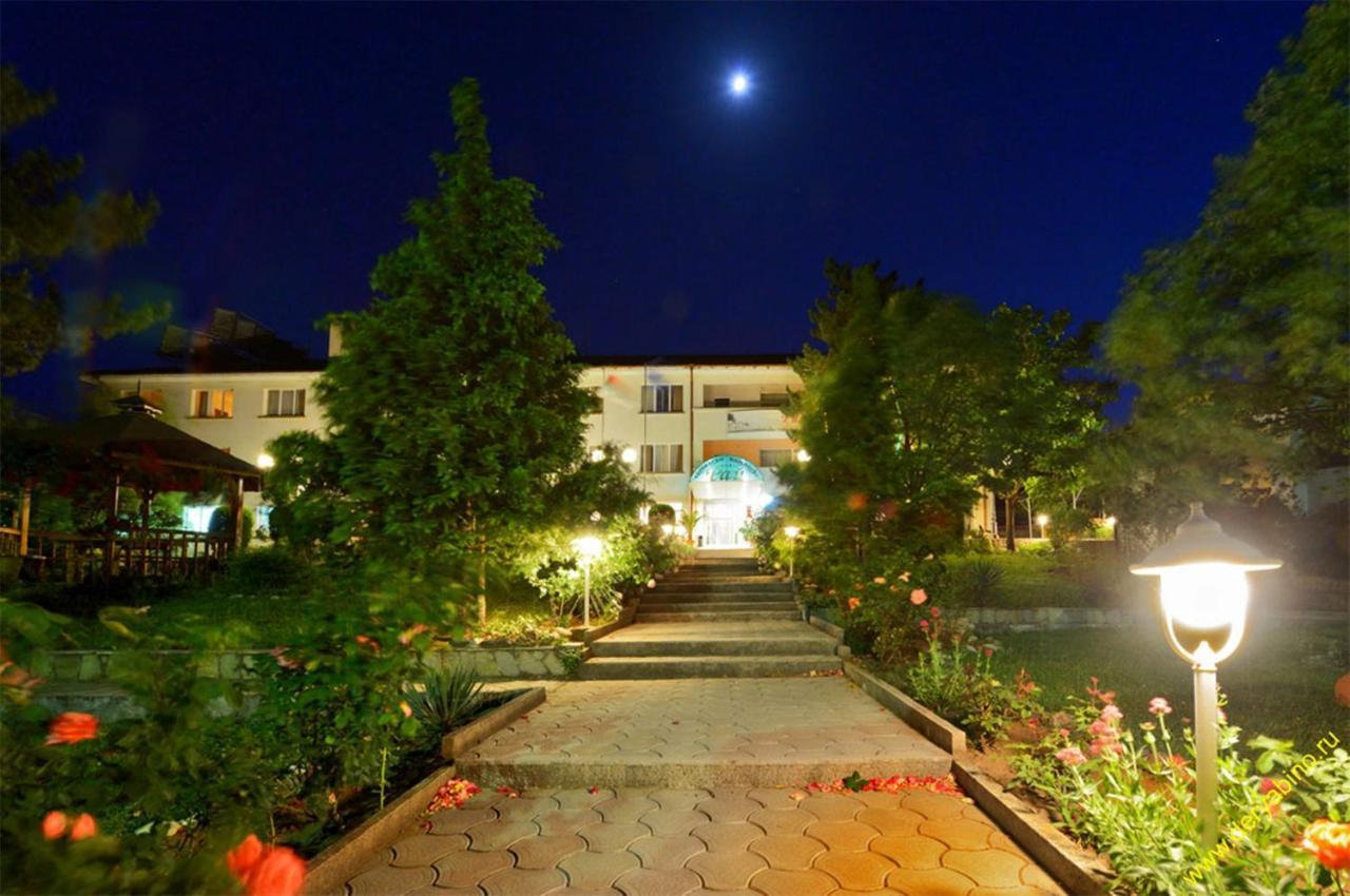 Paradise Hotel Madzharovo Exterior foto